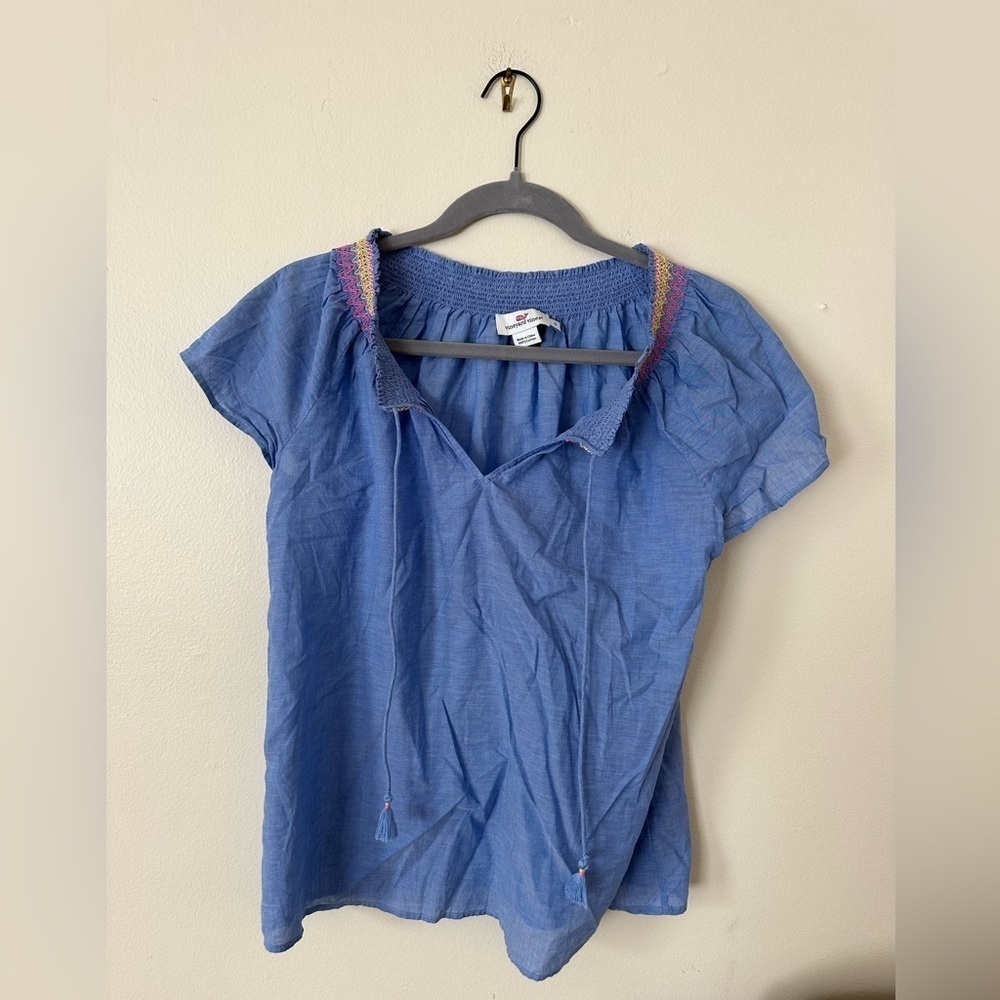 Small Vineyard Vines Blue Lightweight Short Sleeve Summer Blouse
